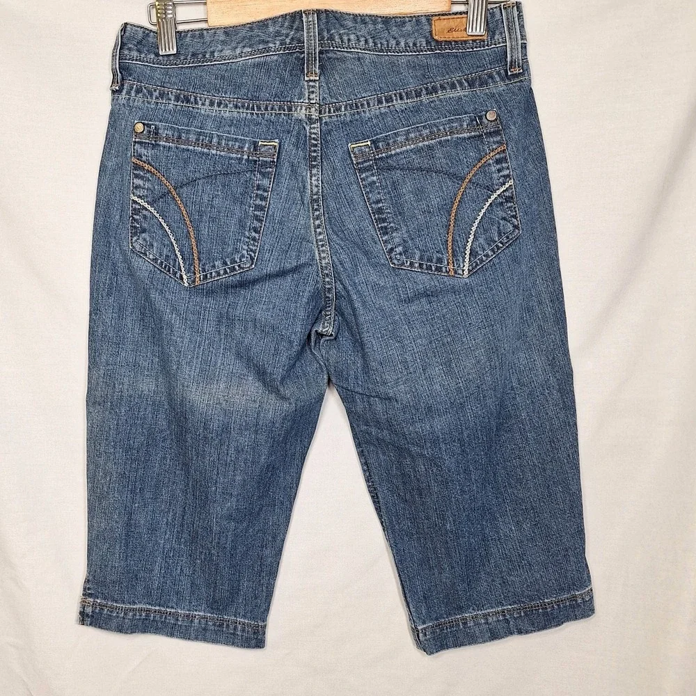 EDDIE BAUER Size 6 Bermuda 14